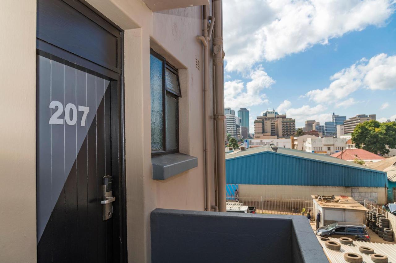 N1 Hotel Rotten Row Harare Exteriér fotografie