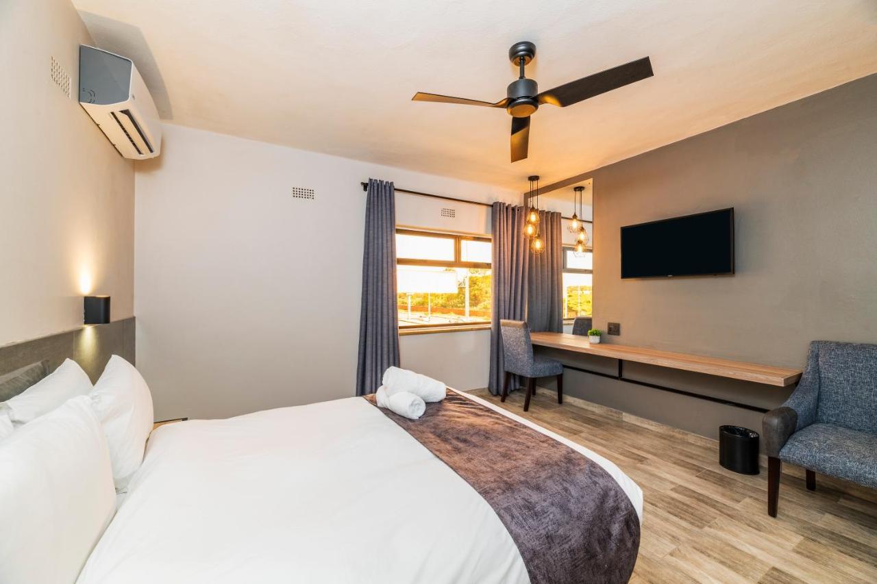 N1 Hotel Rotten Row Harare Exteriér fotografie
